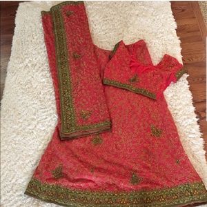 🤗🍑 peach / coral heavy embroidery Lhenga choli